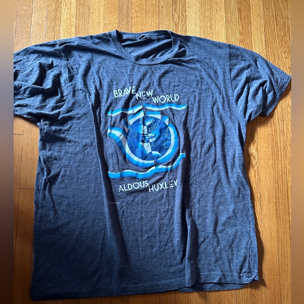 Brave New World heathered charcoal Grey graphic T-Shirt, Size XL